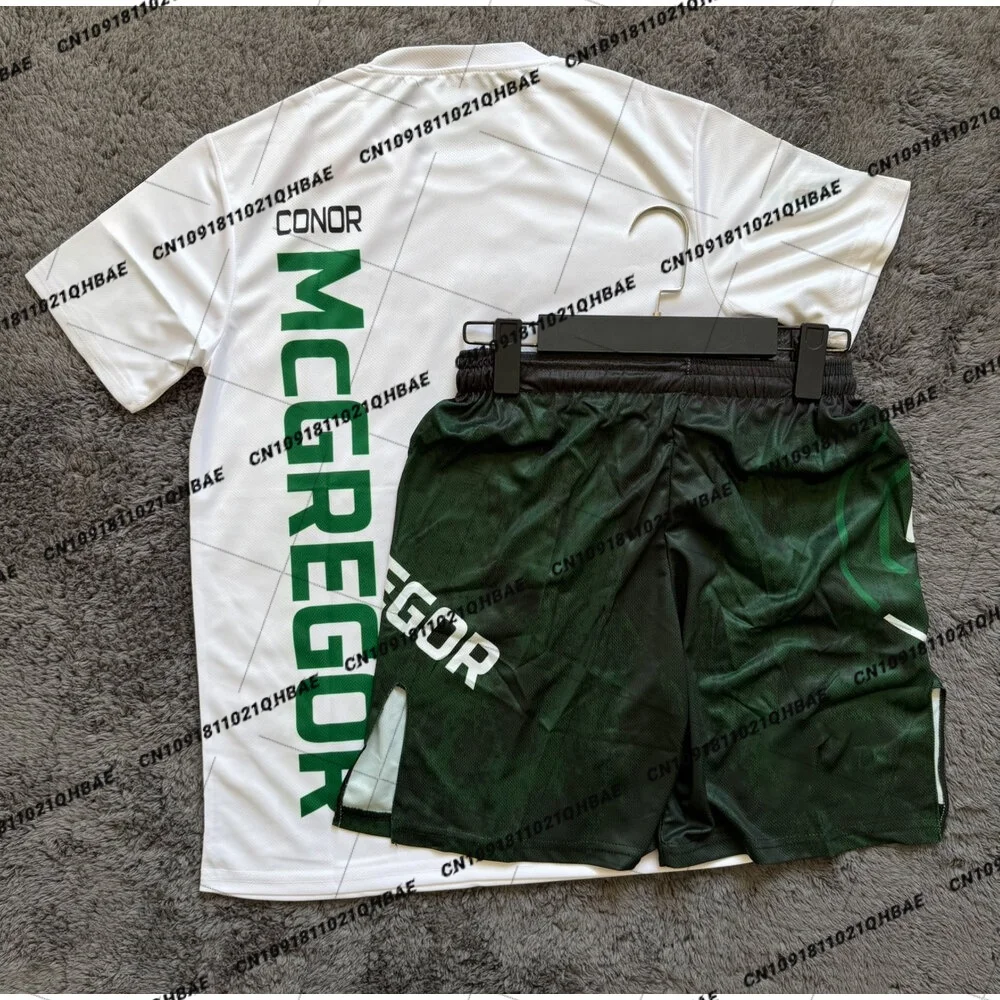 Sports Equipment Set - Conjunto de Camiseta e Shorts Masculino